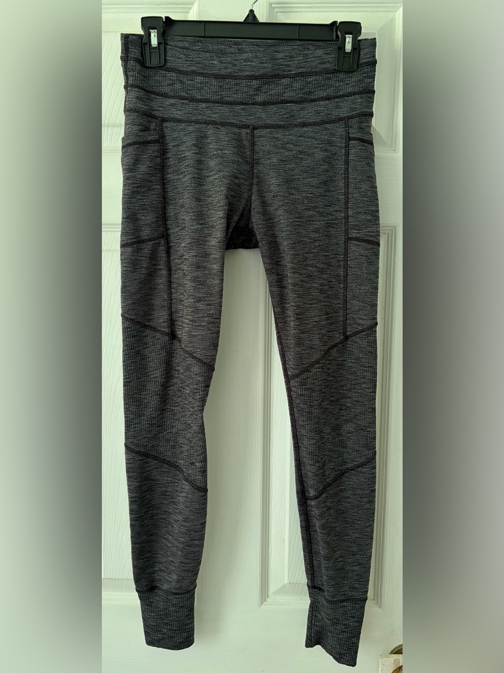 Athleta Heathered Charcoal Gray Jogger Leggings